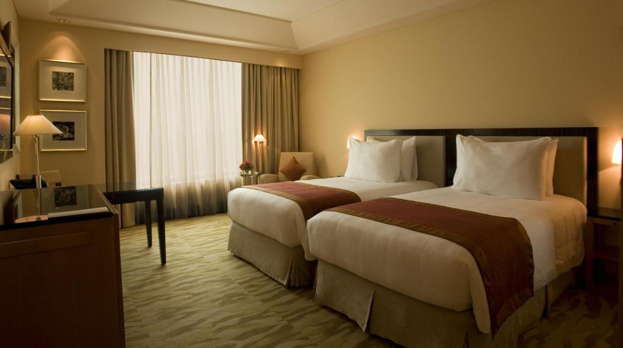 The Grand New Delhi Hotel Buitenkant foto